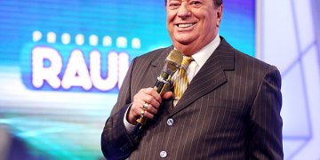 Raul Gil recusa convite para participar do “Domingo da Gente”, da Record