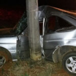 Homem morre após carro com placas de Piracicaba colidir contra um poste