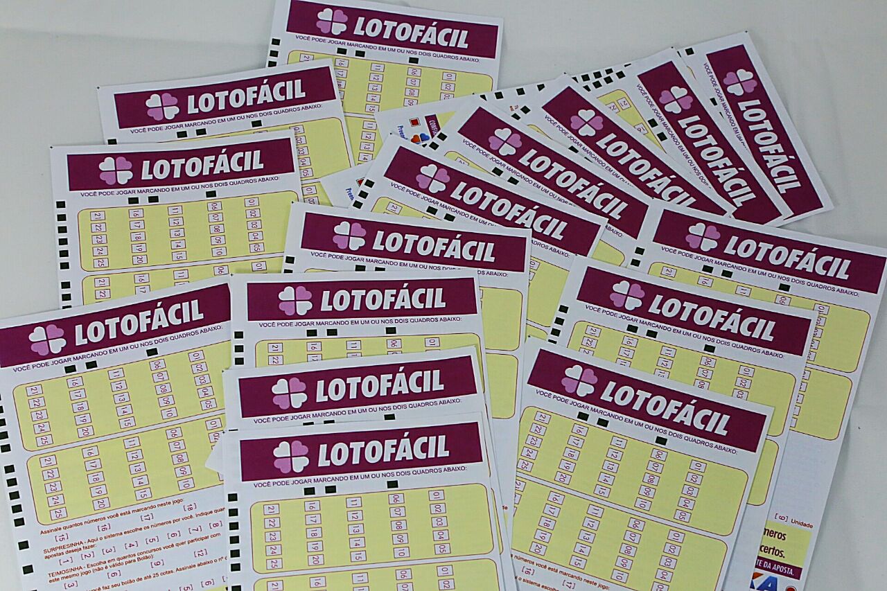 Resultado do concurso 1591 da Lotofácil desta segunda-feira (27)