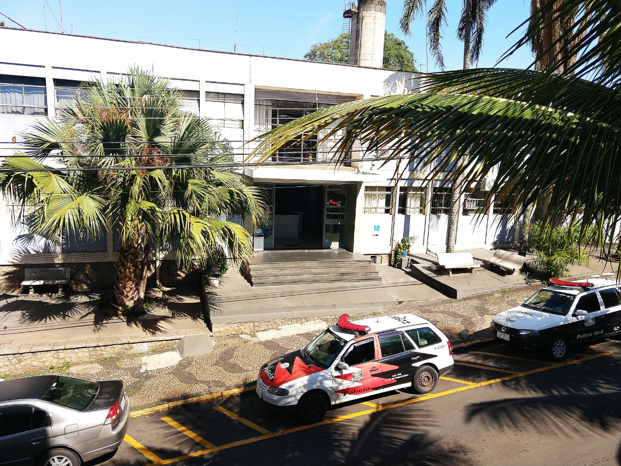 Em Piracicaba, jovem acorda sem calcinha e procura a polícia