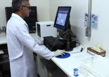 Laboratório Municipal de Piracicaba ganha equipamento para análise de tuberculose