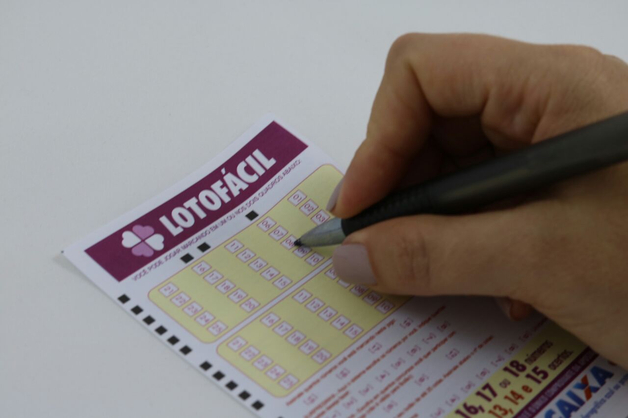 Confira o resultado da Lotofácil 1772 desta segunda (04/02/2019)