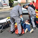 Colisão entre carro e moto deixa uma mulher ferida, em Piracicaba