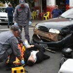 Motociclista se confunde no trânsito e acaba atropelado no Centro de Piracicaba