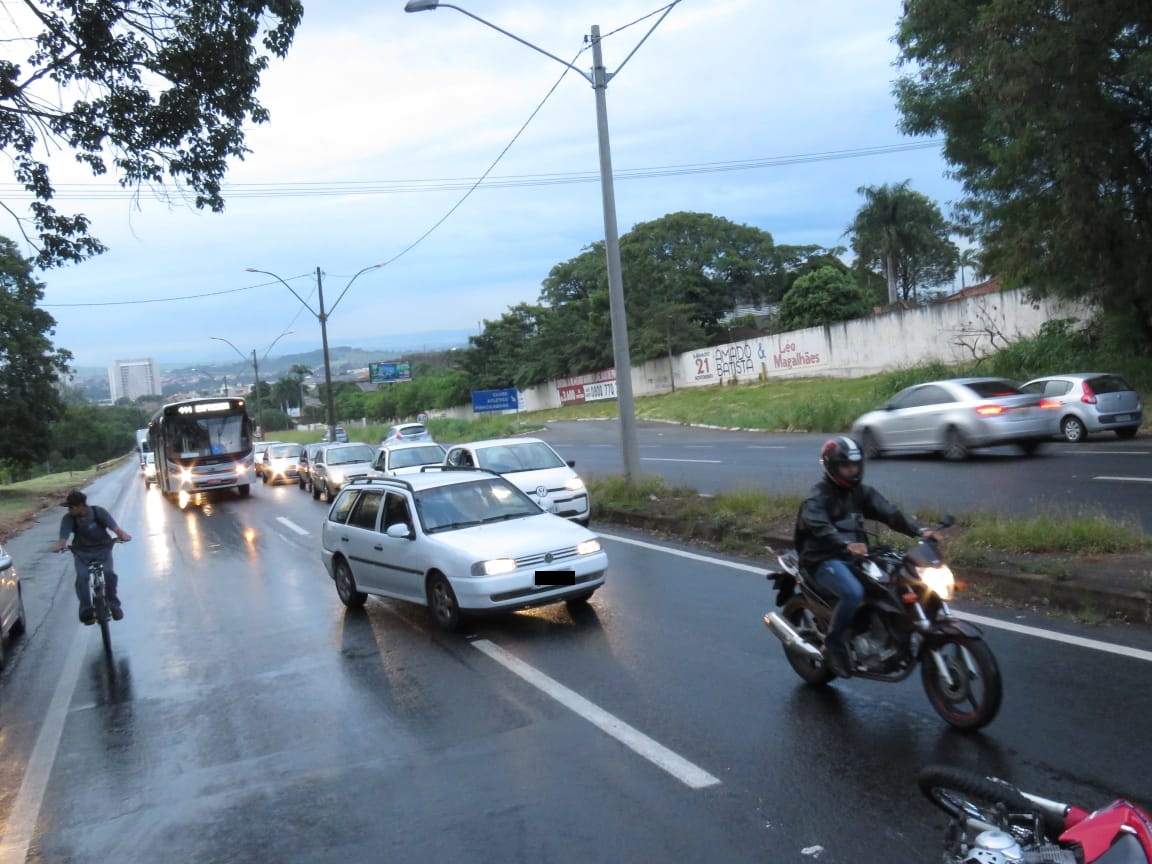 Fotos do acidente com vítima fatal na Rodovia SP-304, em Piracicaba (SP)
