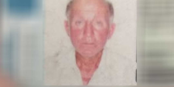 Polícia investiga morte de idoso encontrado com sinais de facadas no pescoço