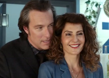 “Sessão da Tarde” desta segunda-feira (25) exibe “Casamento Grego 2”