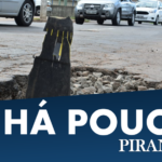 Em Piracicaba, mulher de 39 anos se acidenta de moto devido a buraco na via