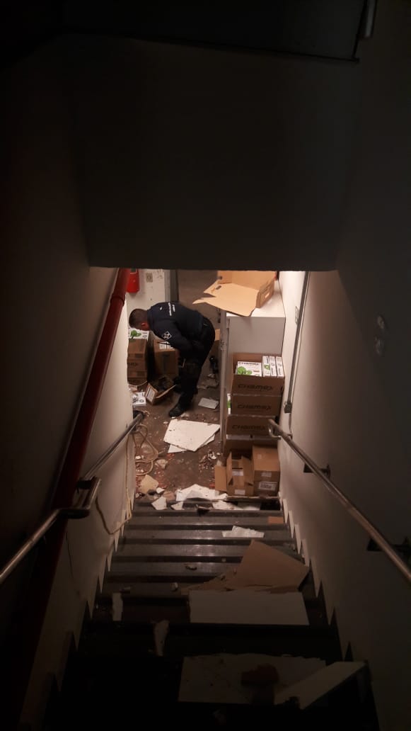 Quadrilha invade agência da Caixa Econômica Federal em Limeira (SP)