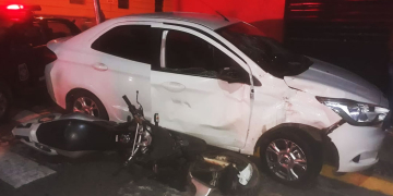 Pai e filho ficam feridos em acidente envolvendo moto e carro em Capivari