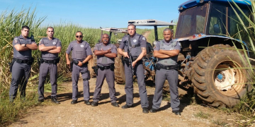 PM localiza tratores furtados em canavial de Mombuca