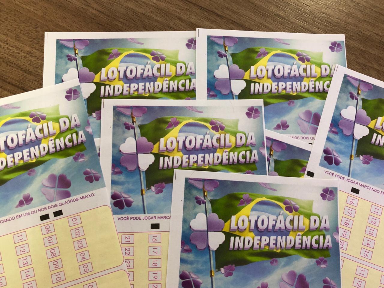 Resultado completo da Lotofácil 1861 desta sexta-feira (06)