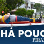 Entregador de água fica ferido em acidente de motocicleta em Piracicaba