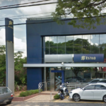 Criminosos invadem agência bancária, arrombam cofre e levam dinheiro, em Limeira