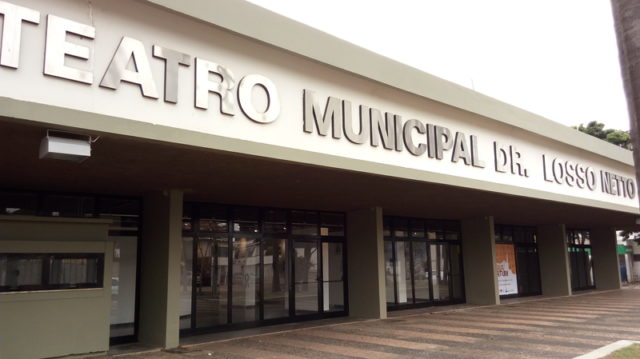 teatro municipal doutor losso neto