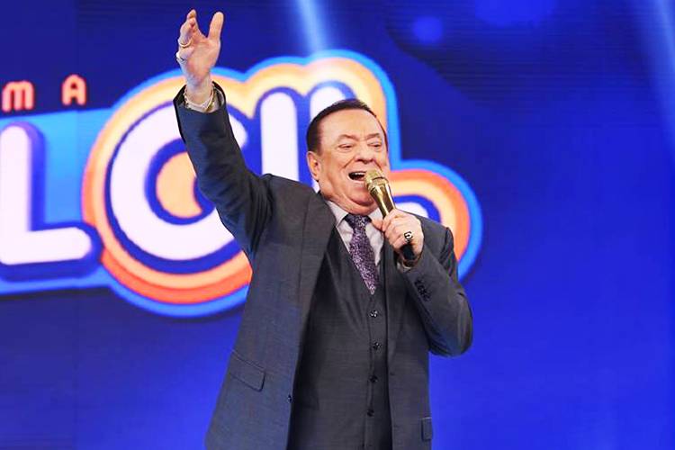 Raul Gil recebe alta hospitalar após sofrer acidente doméstico