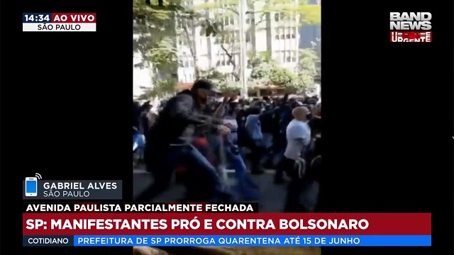 Torcidas rivais se unem em ato a favor da democracia na Paulista