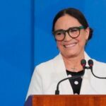 Artistas criticam postura de Regina Duarte e cobram providências contra a crise no setor