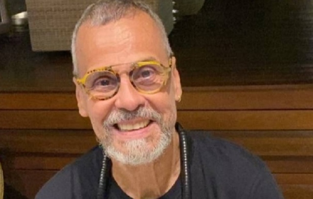 Doença é traiçoeira, diz Carlinhos de Jesus após se curar de caso grave de Covid-19