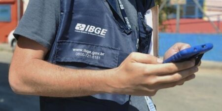 Comércio cresce pelo terceiro mês e atinge novo recorde, aponta IBGE