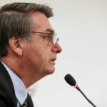 Bolsonaro sanciona lei do salário-mínimo 2020