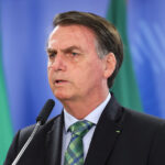 Bolsonaro chama de marginais e terroristas integrantes dos chamados grupos antifascistas