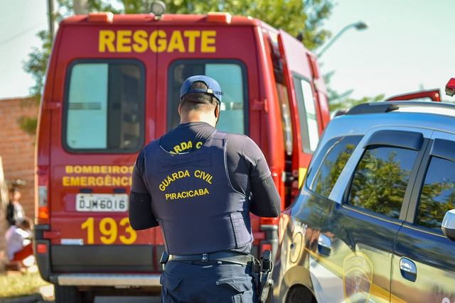 Em Piracicaba, briga entre locatário e locador de imóvel termina com suposta facada Em Piracicaba, briga entre locatário e locador de imóvel termina com suposta facada