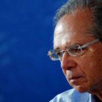 Guedes admite prorrogar Auxílio Emergencial por um ou dois meses, mas com valor de R$ 200
