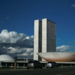 Após aprovação do Senado, despejos ficam proibidos até 30 de outubro