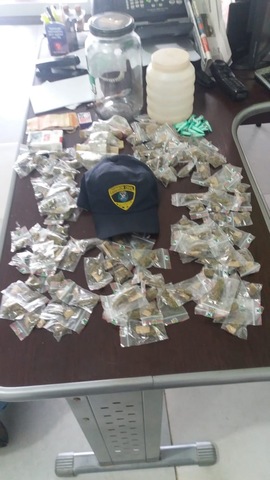 Em Piracicaba, Guarda Civil prende indivíduo na prática de tráfico de drogas Em Piracicaba, Guarda Civil prende indivíduo na prática de tráfico de drogas