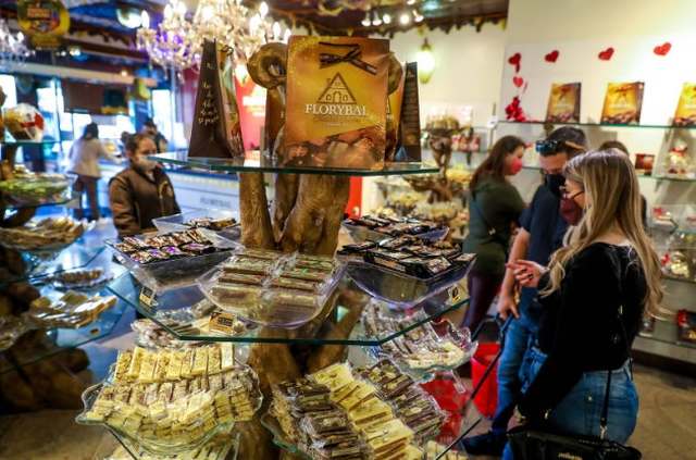 Gramado volta a receber turistas e espera Dia dos Namorados movimentado