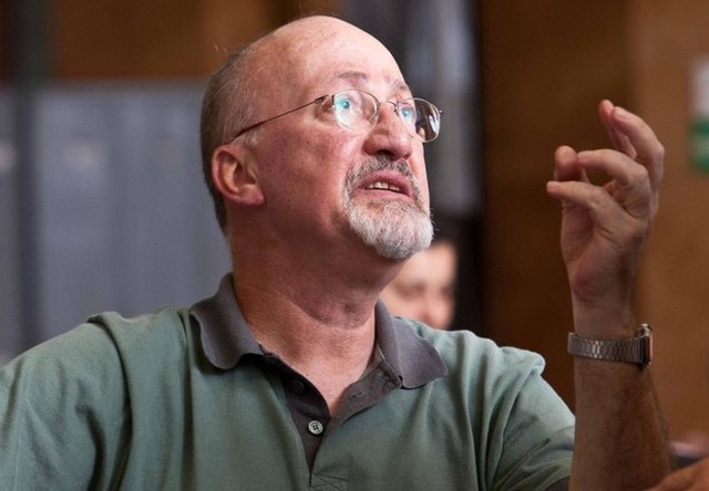 Iacov Hillel, iluminador e diretor de óperas, morre aos 71 anos