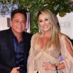 Leonardo abre o jogo sobre vida sexual e dispara: “A gente trep* quase todo dia”