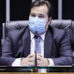 Maia diz que acordo para votar adiamento das eleições ainda está longe