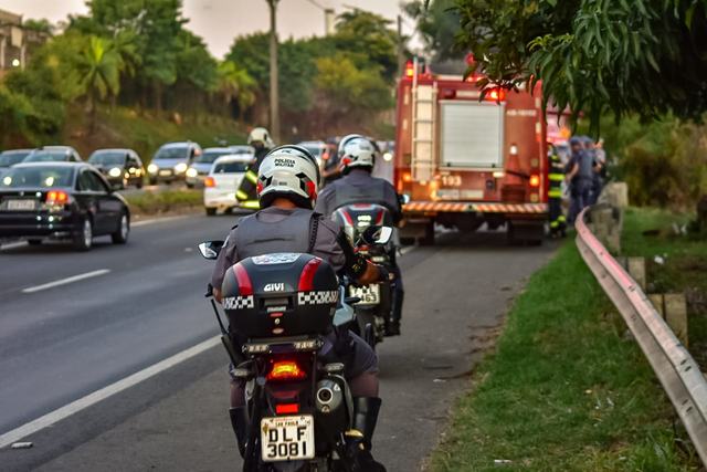 Protestos são registrados em Piracicaba, na noite desta segunda-feira (08)