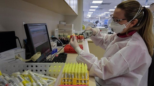 Brasil entra em rede global de produção de vacinas contra Covid-19