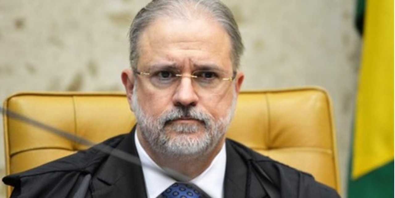 Aras endurece medidas contra bolsonaristas e tenta conter isolamento