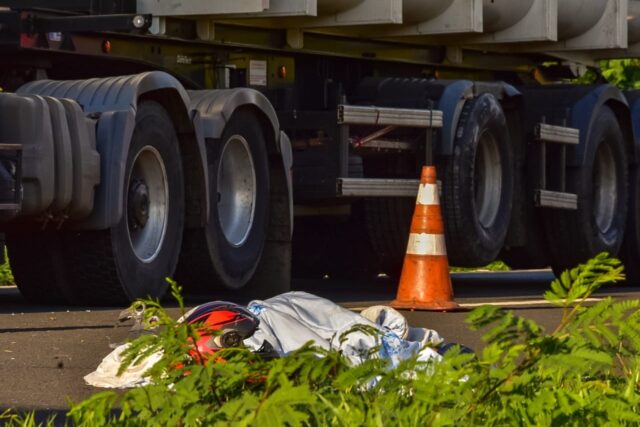 Uma foto do acidente na rodovia Luiz de Queiroz, em Piracicaba Uma foto do acidente na rodovia Luiz de Queiroz, em Piracicaba