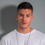 Arthur Aguiar admite traições, fala que não namoraria a si mesmo e quer reconquistar Mayra Cardi