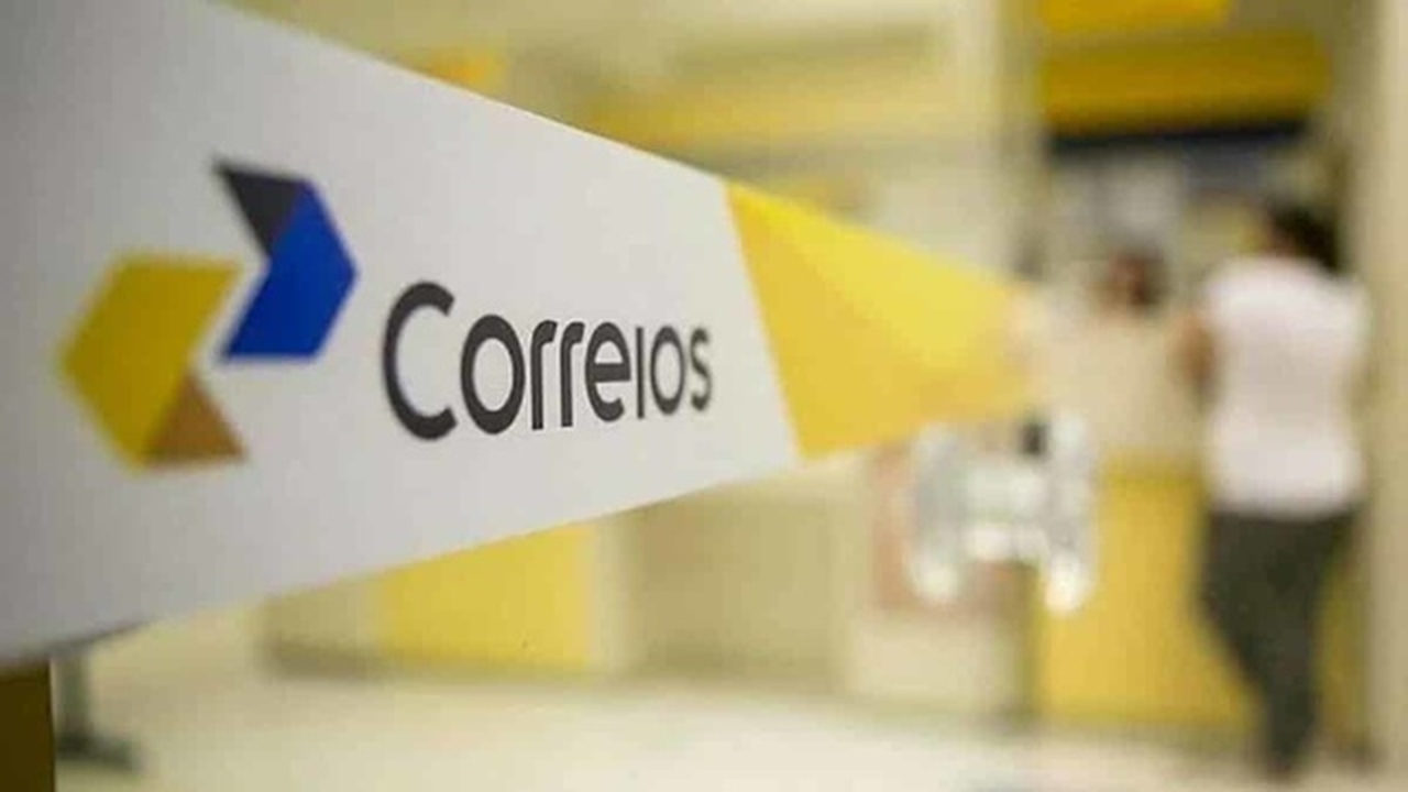 Correios continua operando em todo país, com 83% do efetivo