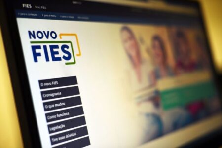 Fies 2026 convoca candidatos da lista de espera até 29 de maio