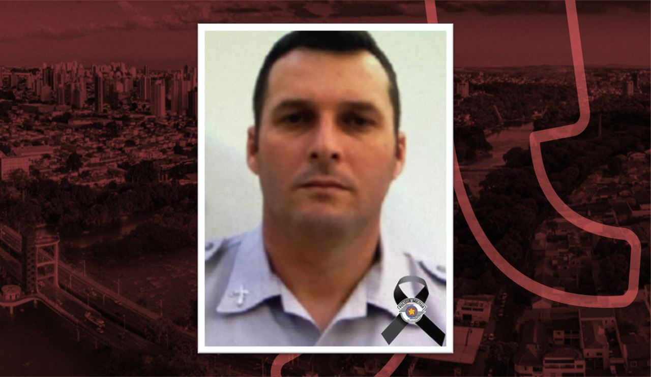 Na imagem aparece uma foto do policial que morreu no acidente