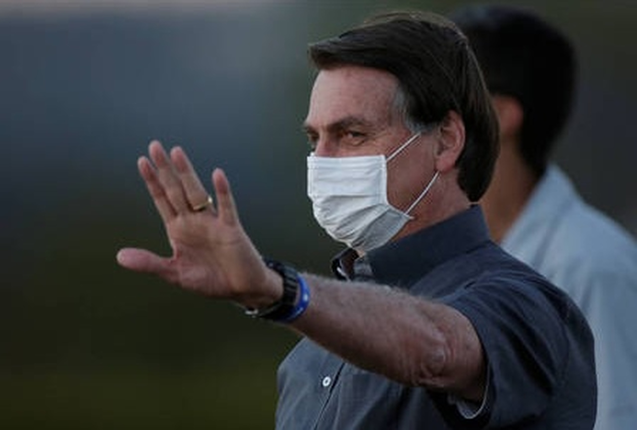 Exame de Bolsonaro para Covid-19 tem novo resultado positivo