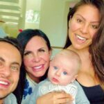 Thammy Miranda estrela campanha de Dia dos Pais e Gretchen sai em defesa