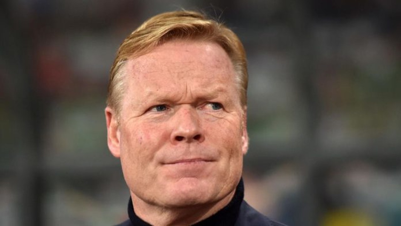 Campeão como jogador, Ronald Koeman é o novo técnico do Barcelona