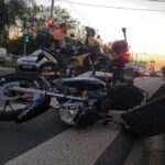 Jovem tem TCE leve após acidente entre carro e motocicleta em Piracicaba