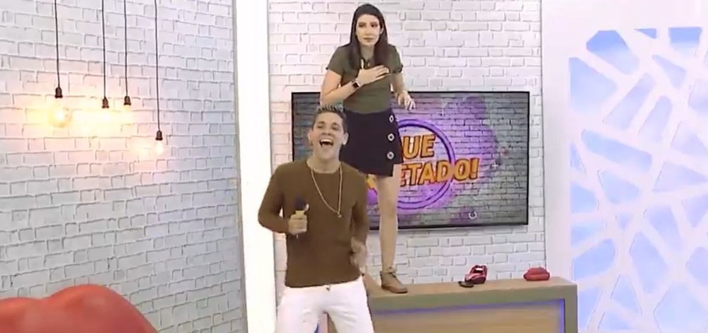 uma foto das baratas na record