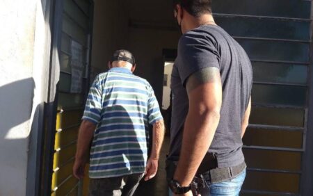 Idoso de 83 anos é preso na região de Piracicaba após ser flagrado fazendo sexo com animal