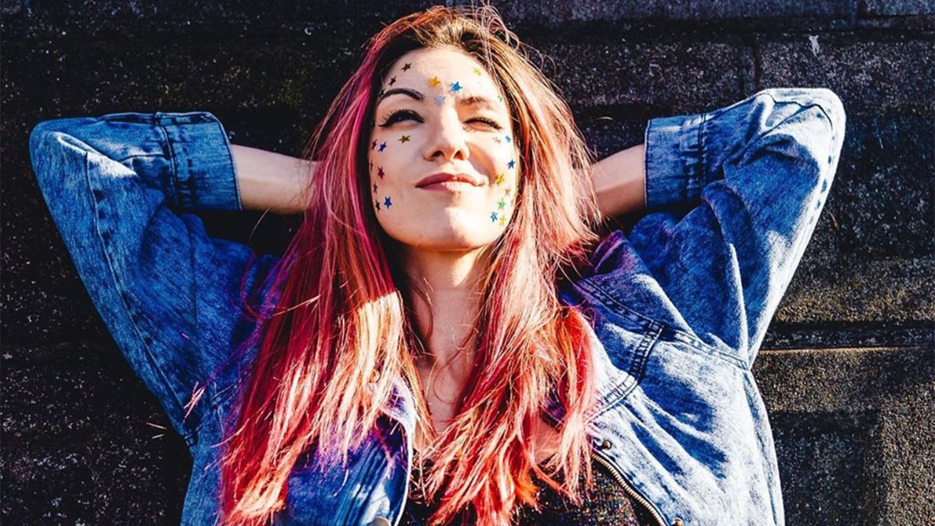 uma foto de marimoon