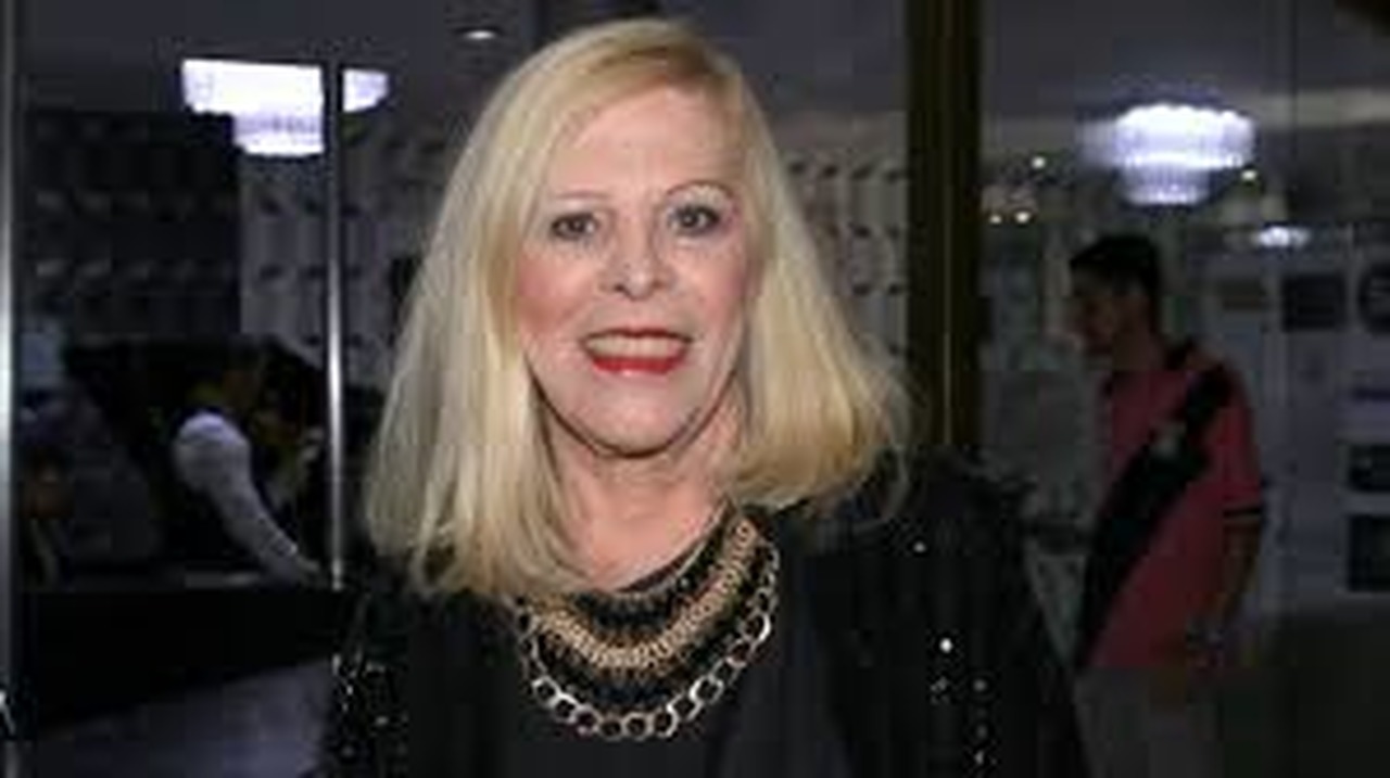 Cantora Vanusa morre neste domingo (08), em Santos